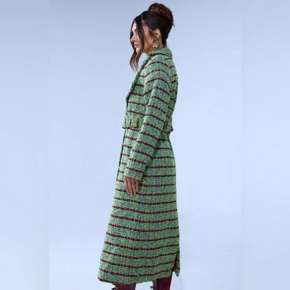 IT’S GIVING LUCK TWEED TRENCH - Picture 6 of 12